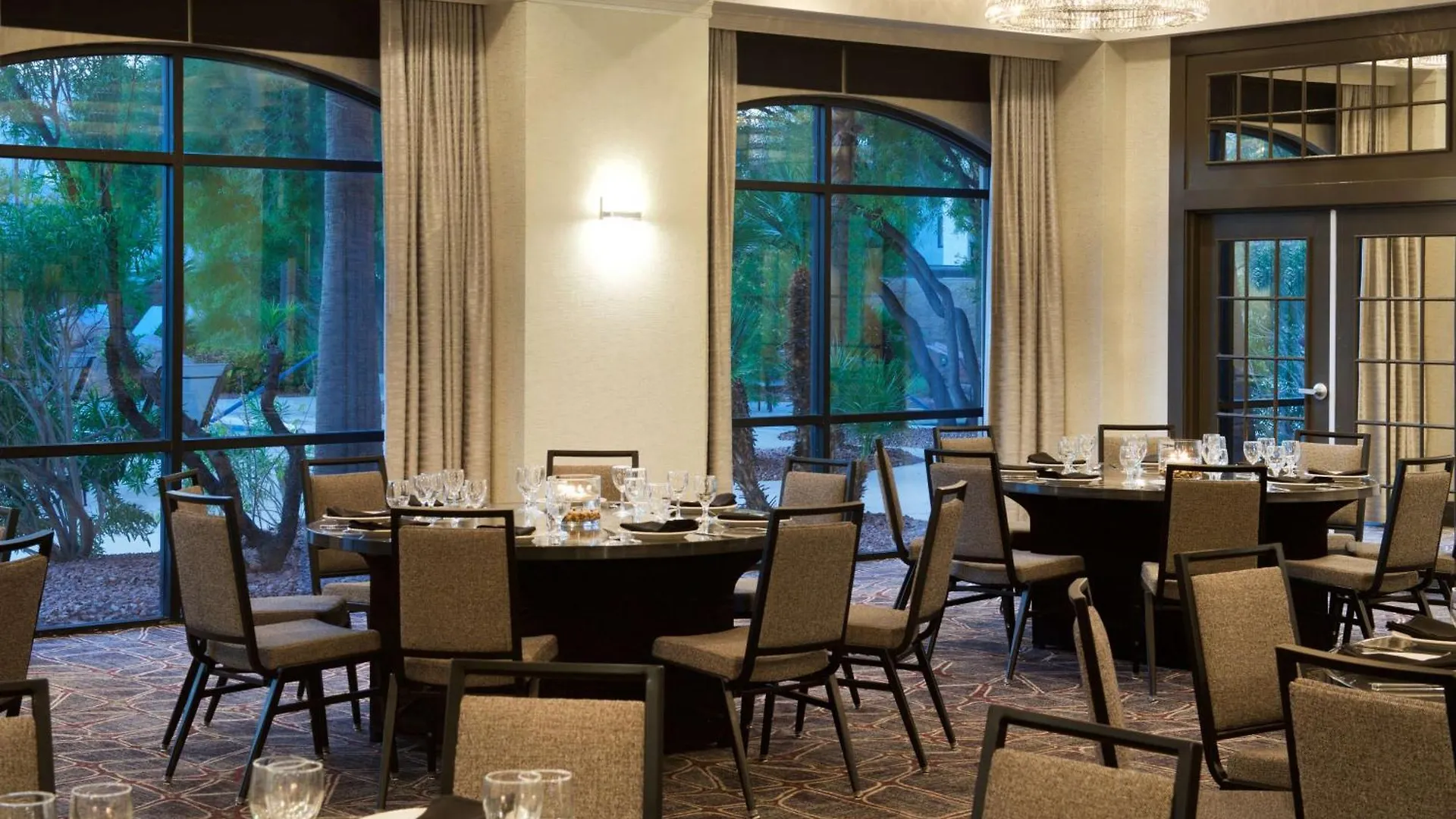 Embassy Suites By Hilton Las Vegas Hotel