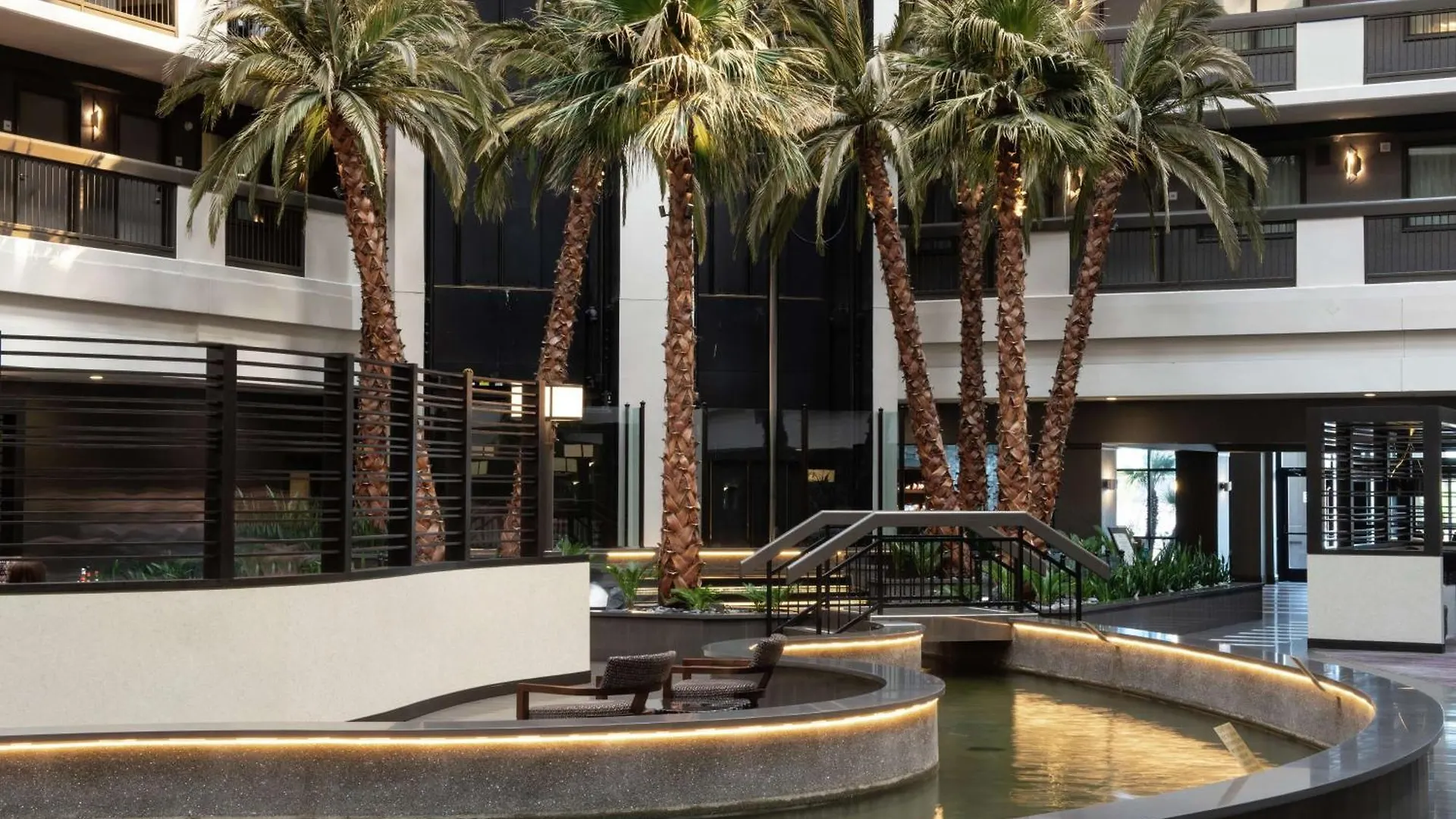 Embassy Suites By Hilton Las Vegas Stati Uniti
